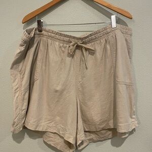 Women's Tan Casual Shorts